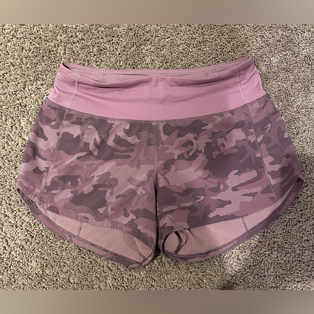 Lululemon Speed Up Shorts, size 4, 4 inch